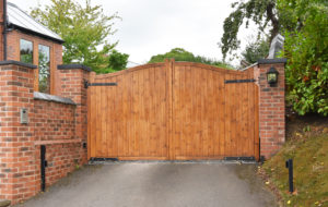 Increase Curb Appeal and Protection in One Fell Swoop with a Driveway Gate